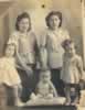 ElviaOlgahijas.jpg (16,798 bytes)